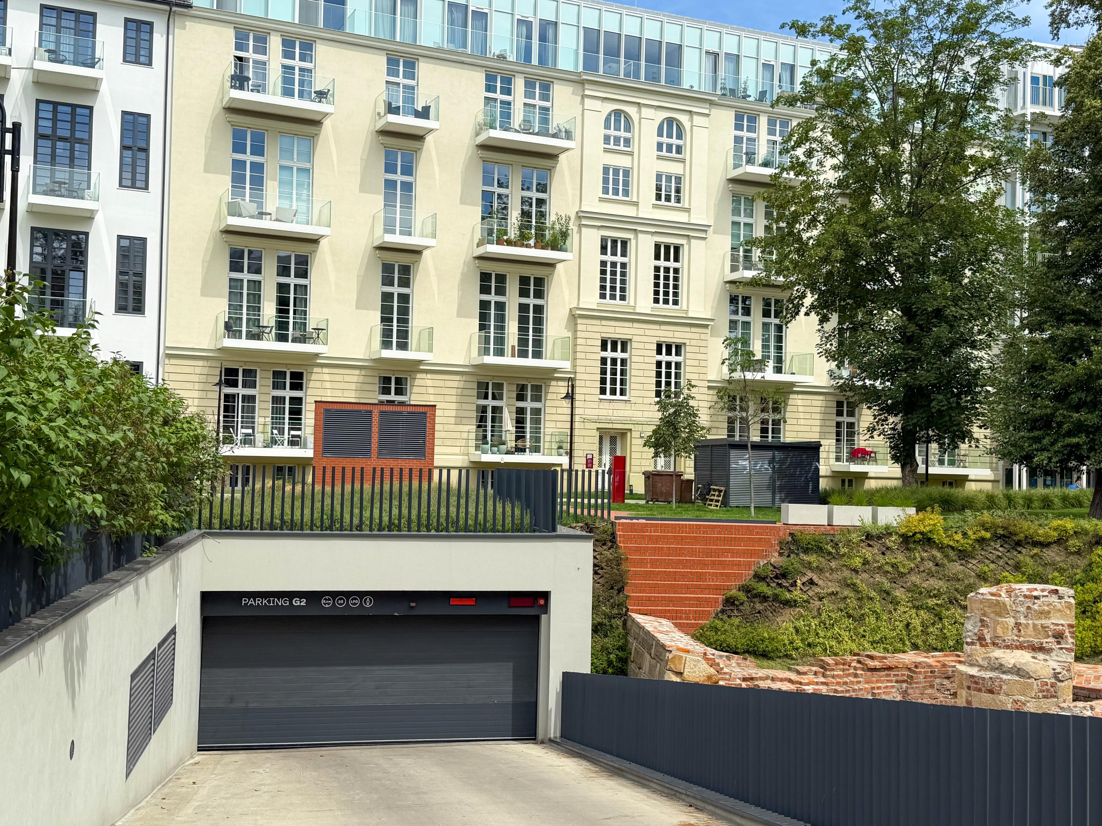 Parking - Parking Centrum obok Rynku i Starego Miasta we Wrocławiu