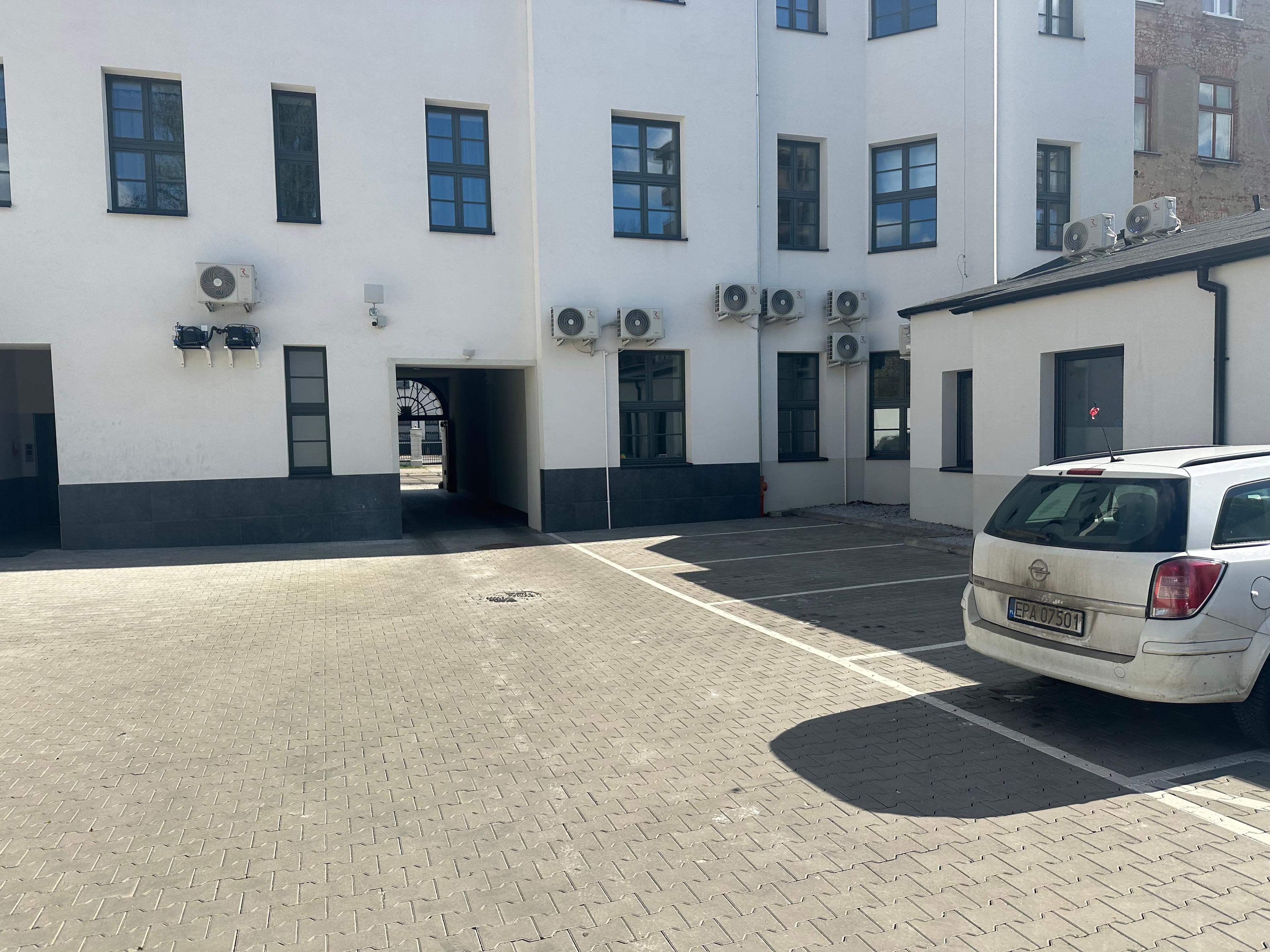 Parking - Łódz Centrum -  ul. Kopernika 41