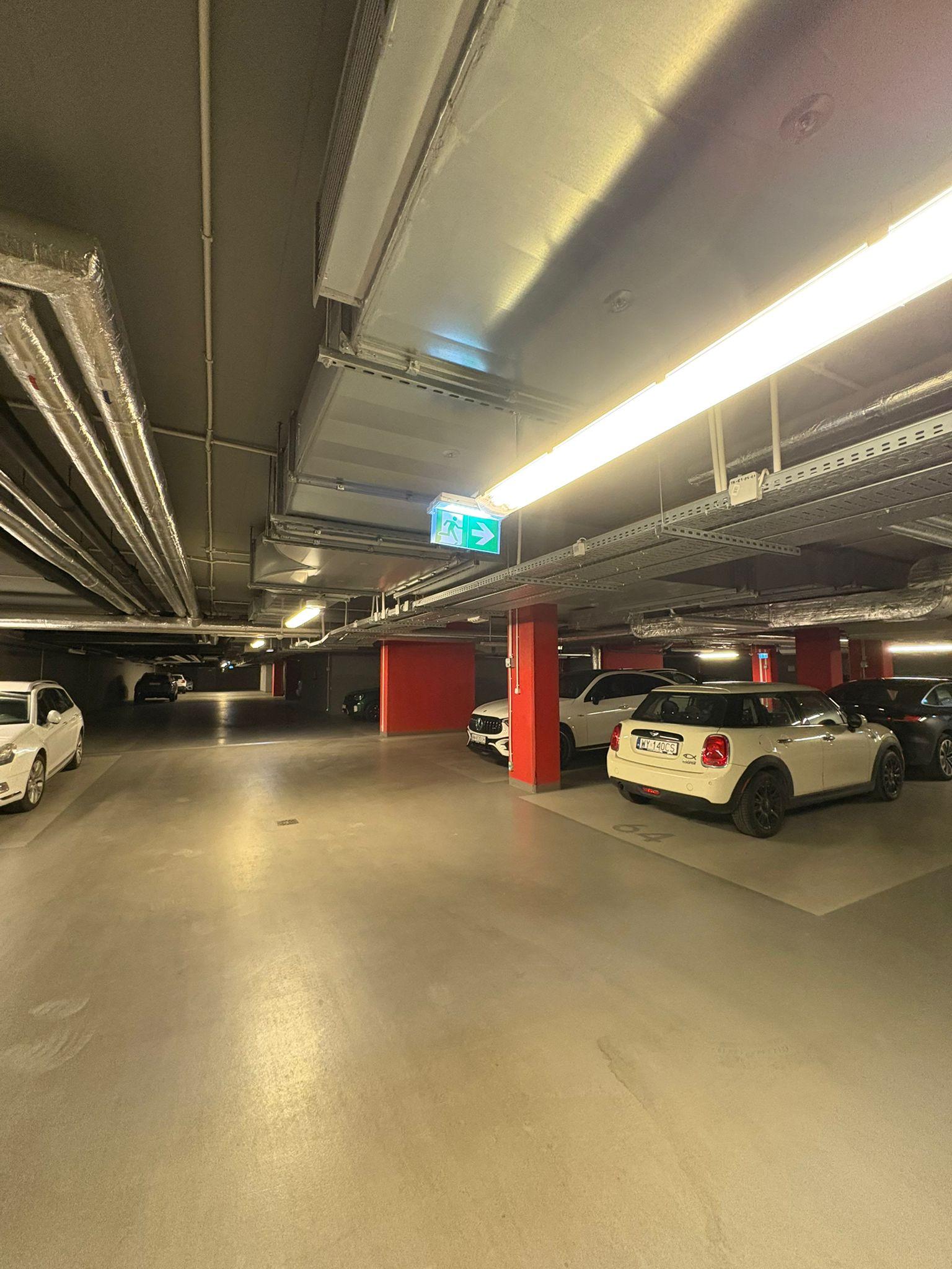 Parking - Warszawa Centrum ul. Kolejowa 47B