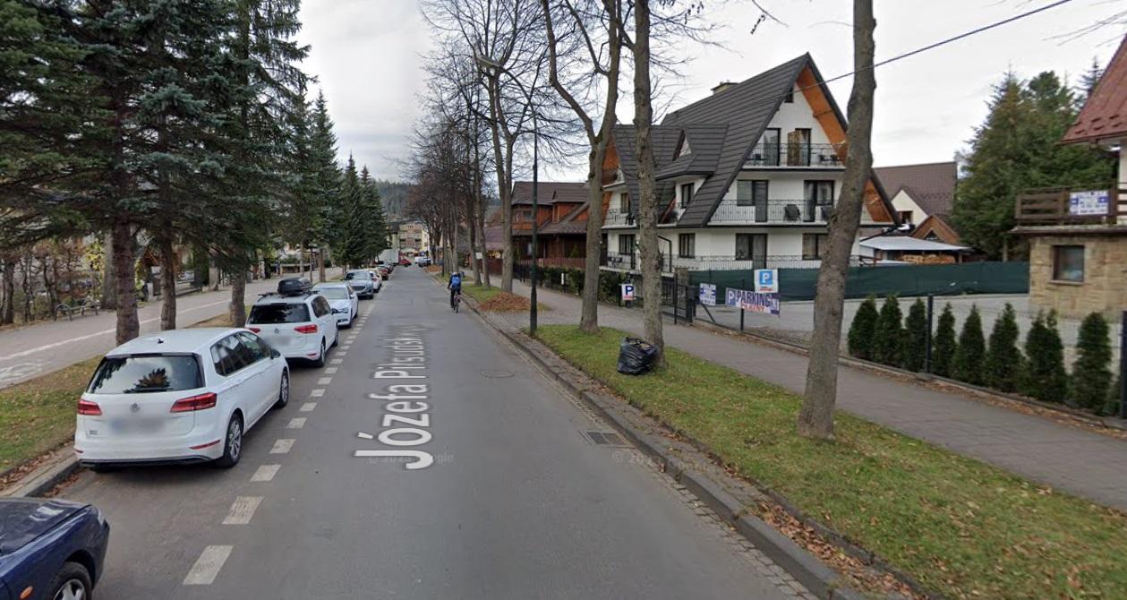 Parking - Zakopane Józefa Piłsudskiego 11b - Krupówki