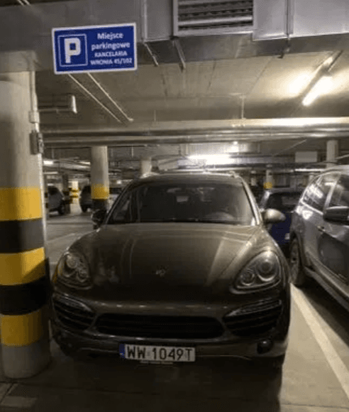 Parking - Warszawa Centrum Wronia 45