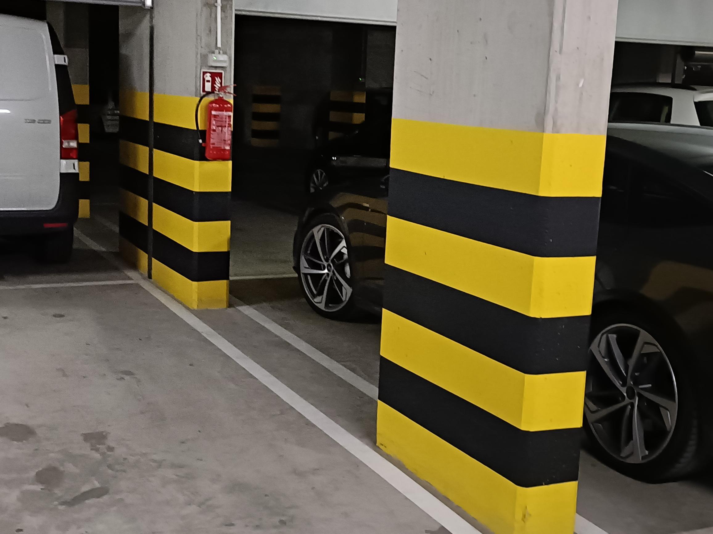 Parking - Wrocław Waniliowa
