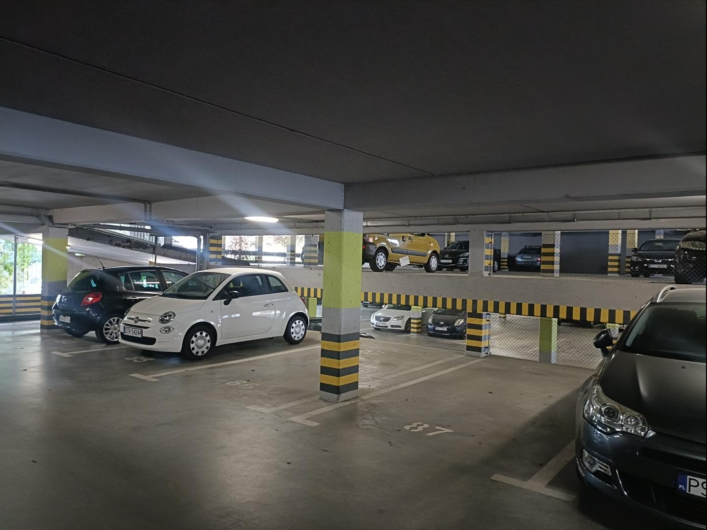 Parking - obok Dworca Głównego PKP - Wrocław Centrum ul. Kościuszki 135