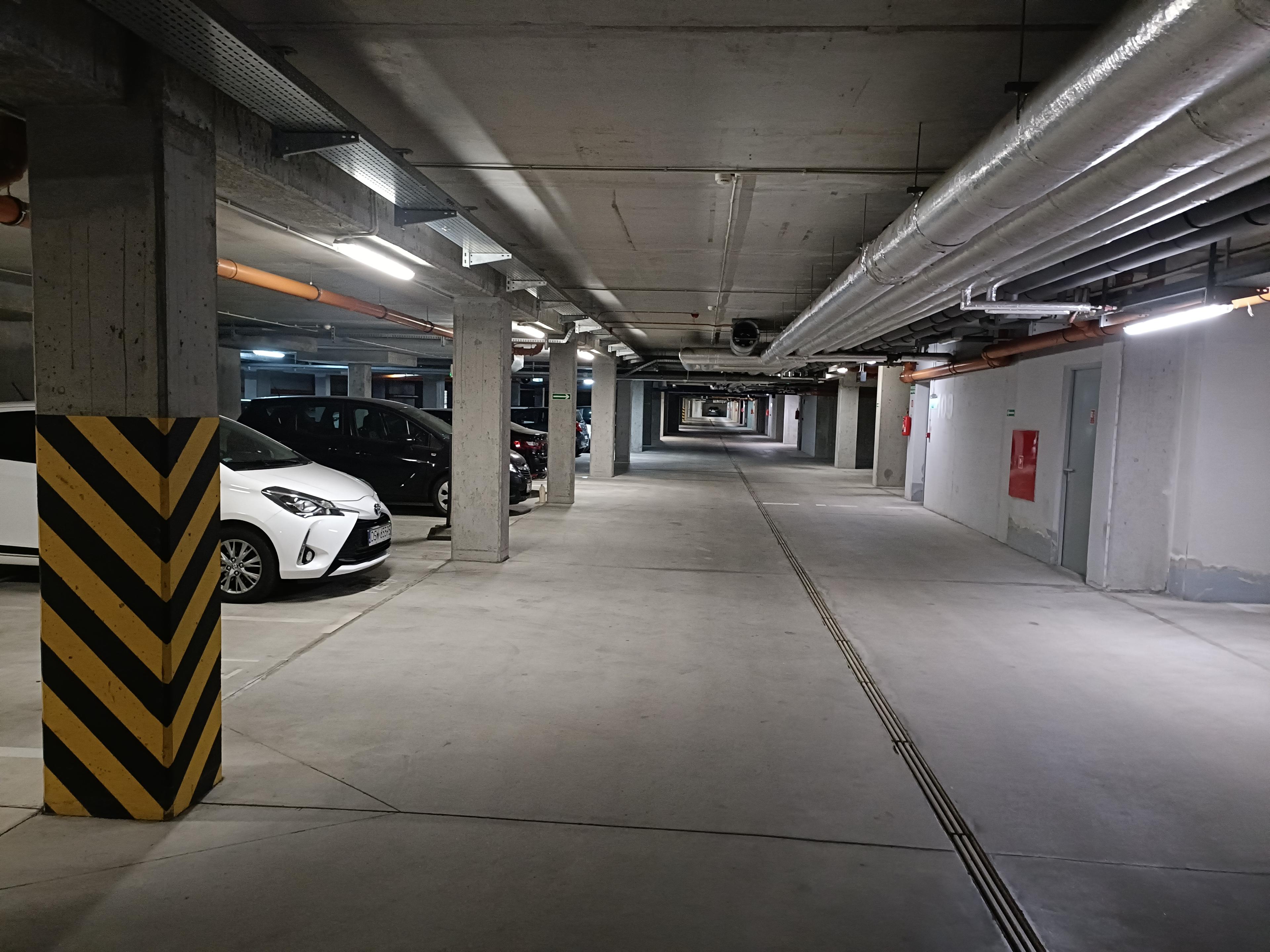 Parking - Centrum – ul. Kościuszki 109A, Wrocław | Blisko Dworca Głównego PKP 