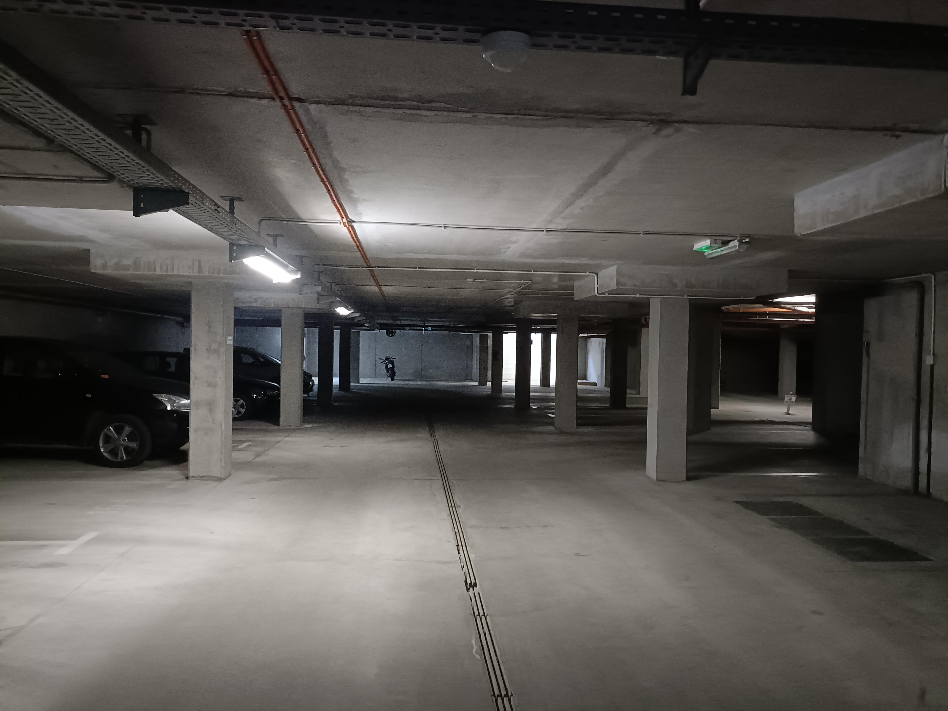 Parking - Centrum – ul. Kościuszki 109A, Wrocław | Blisko Dworca Głównego PKP 