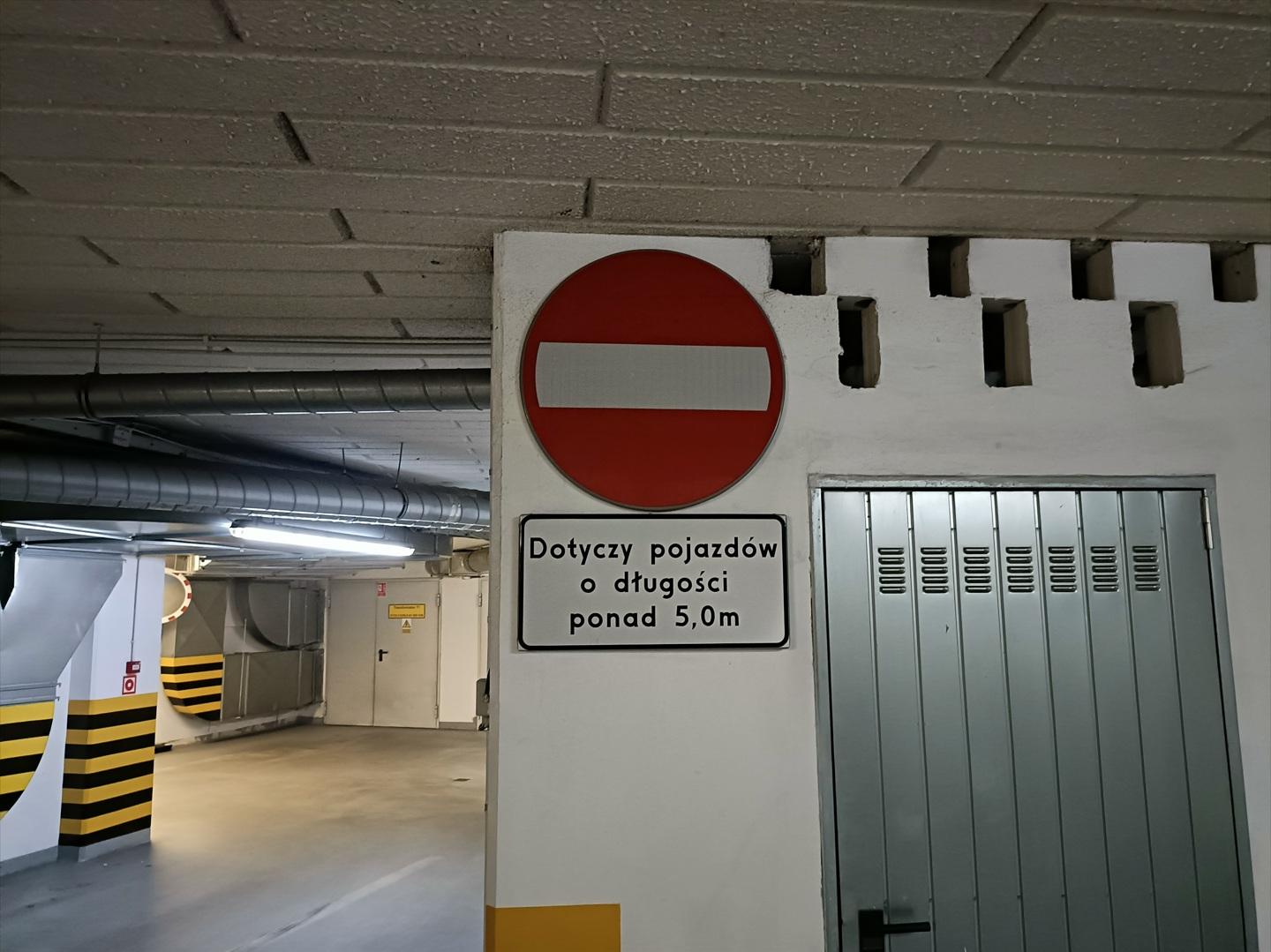 Parking -  Rydygiera 2A Wrocław Cenrum obok Rynku i Wyspy Słodowej 