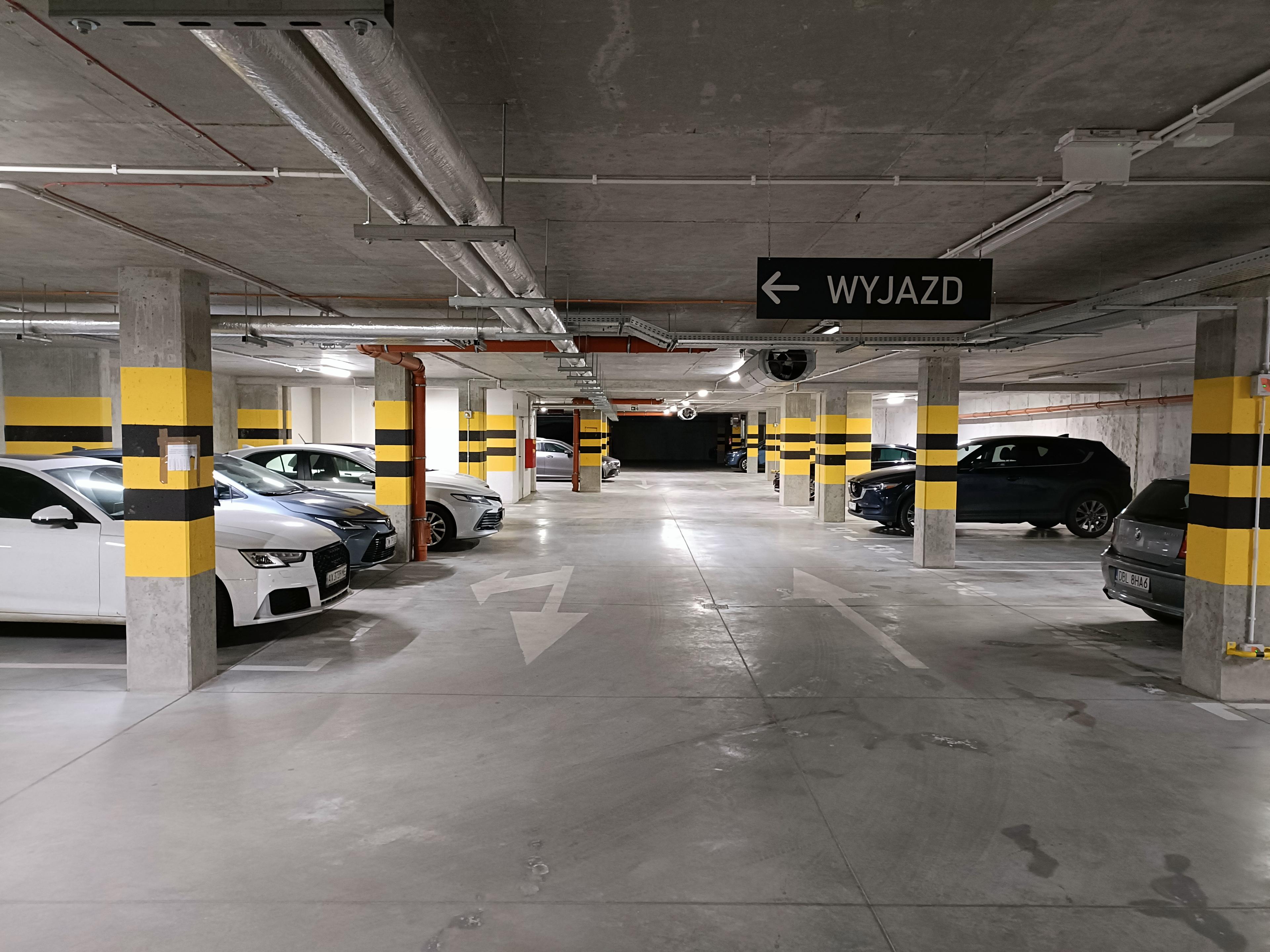 Parking - Gdańsk Centrum Stare Miasto – ul. Tartaczna 3 | Parking przy Starówce Gdańsk