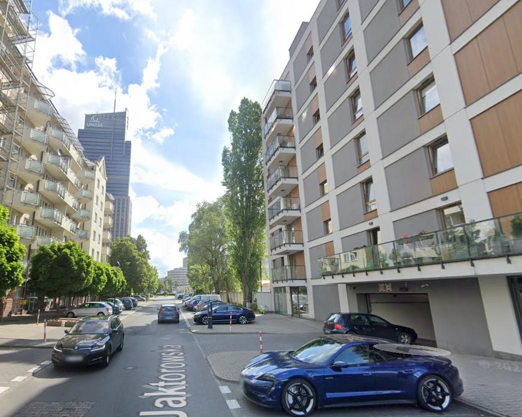 Parking - Jaktorowska 5 Warszawa Obok Muzeum Powstania Warszawskiego