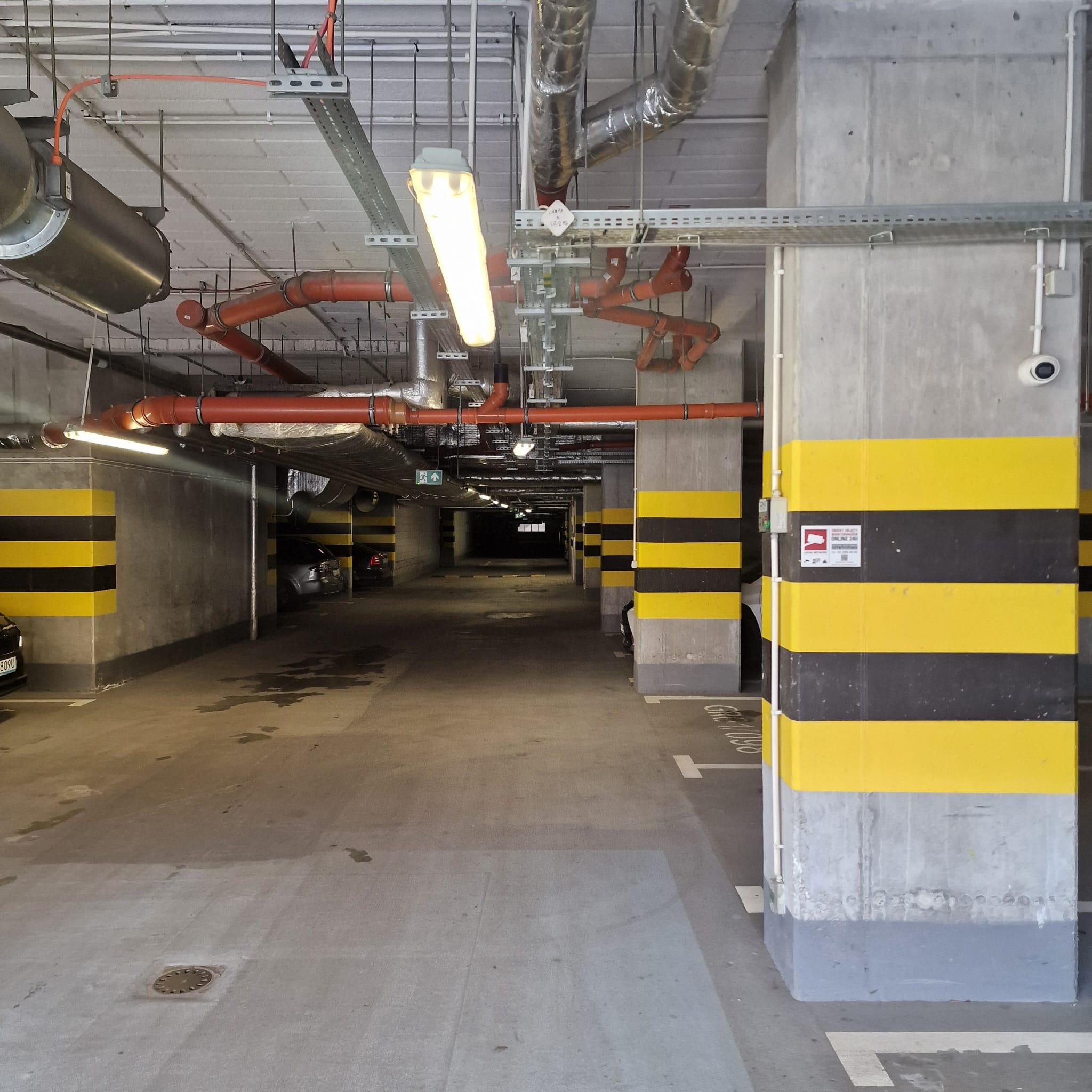 Parking - Warszawa Zachodnia Centrum Marcina Kasprzaka 31A