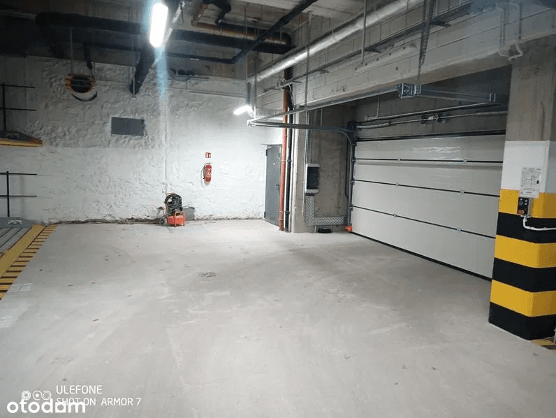 Parking -  Wrocław Henryka Sienkiewicza 32 - OŁBIN