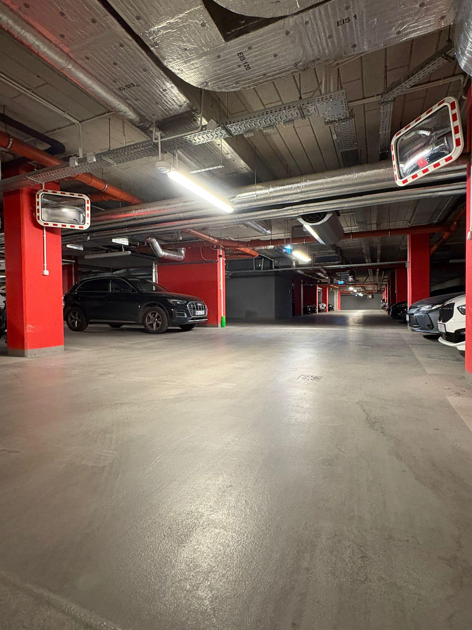 Parking - Warszawa Centrum ul. Kolejowa 47B