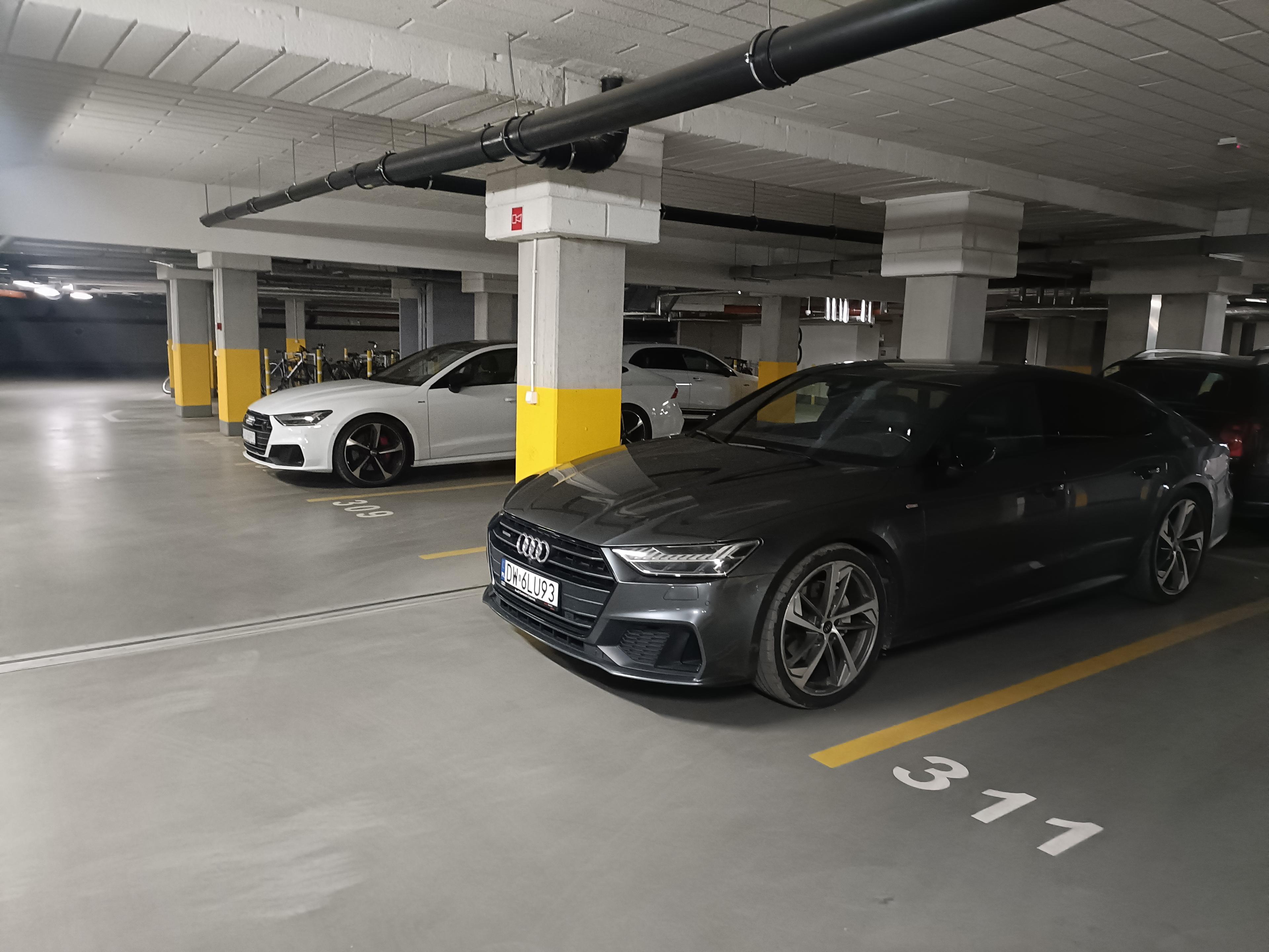 Parking - Warszawa Centrum – Parking Jerozolimskie Tower, Aleje Jerozolimskie