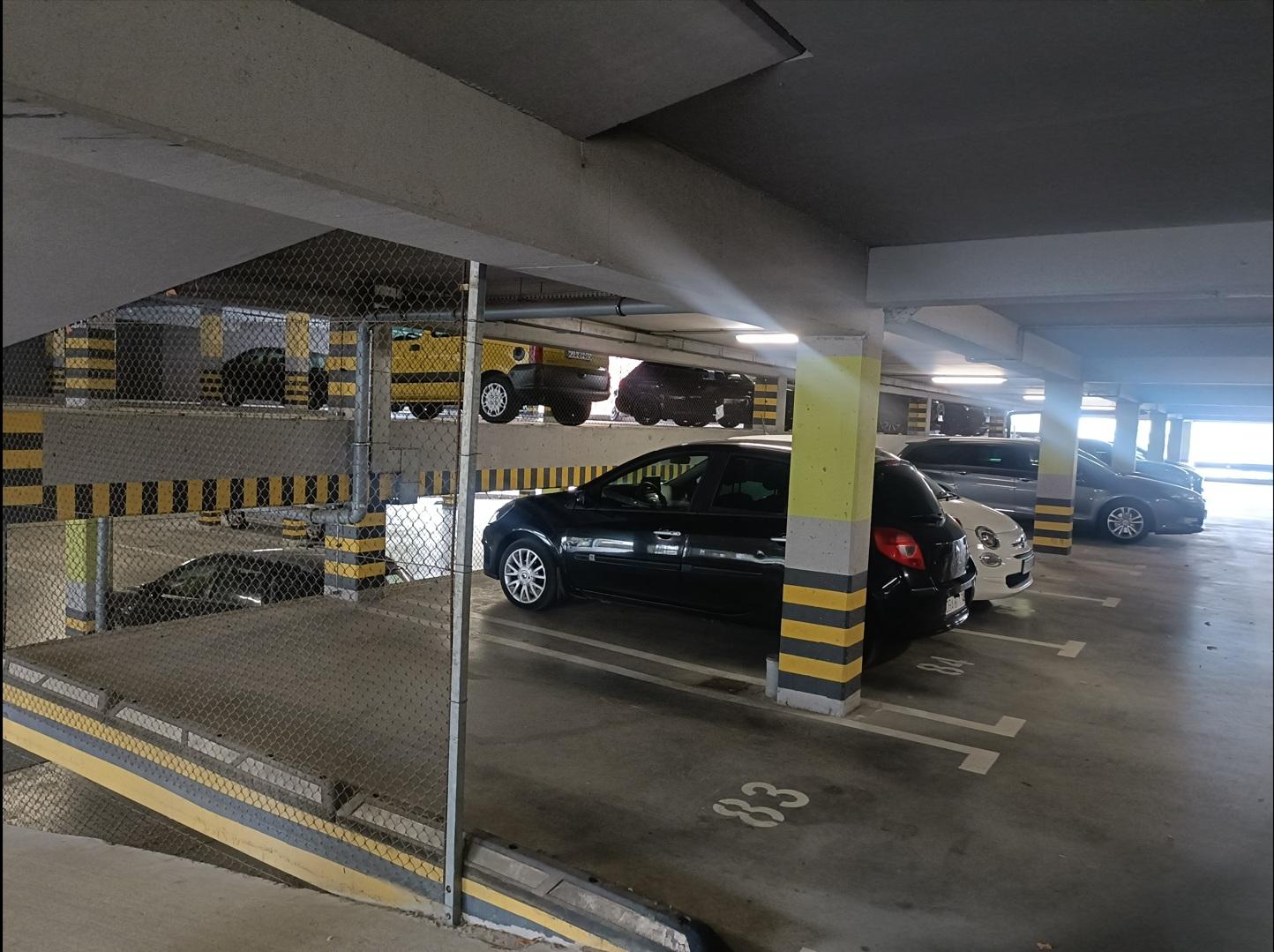 Parking - obok Dworca Głównego PKP - Wrocław Centrum ul. Kościuszki 135