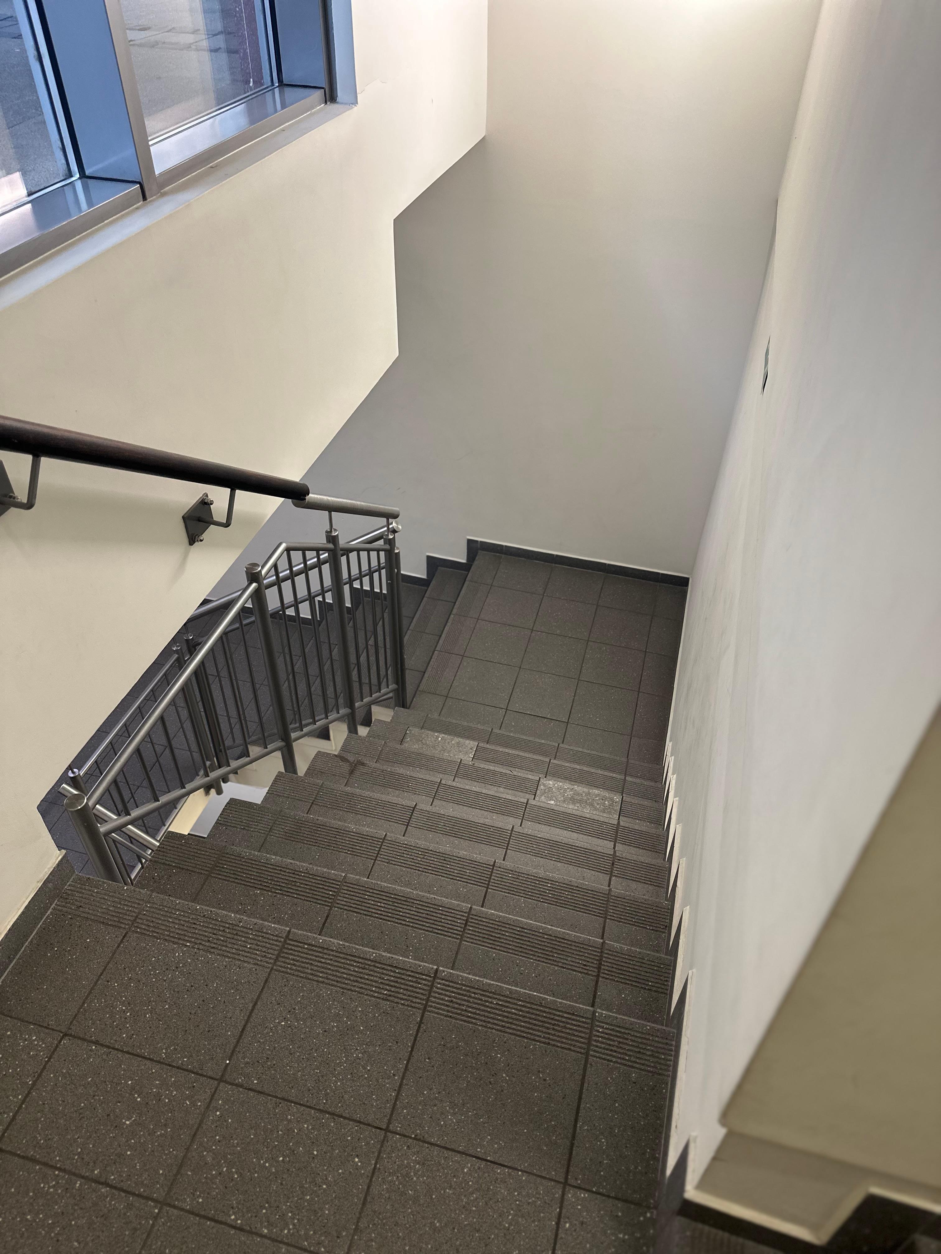 Parking - Rynek - Centrum Wrocław przy ul. Krawieckiej 1-3