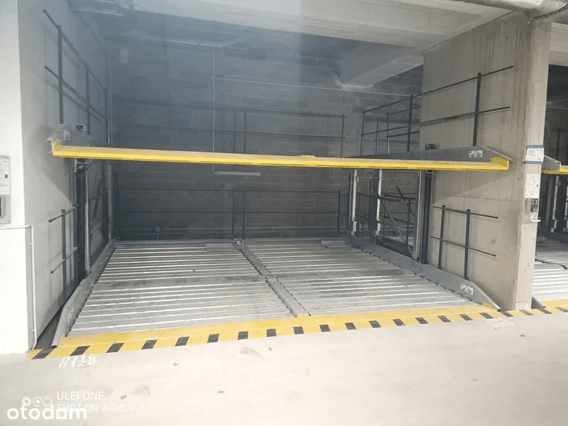 Parking -  Wrocław Henryka Sienkiewicza 32 - OŁBIN