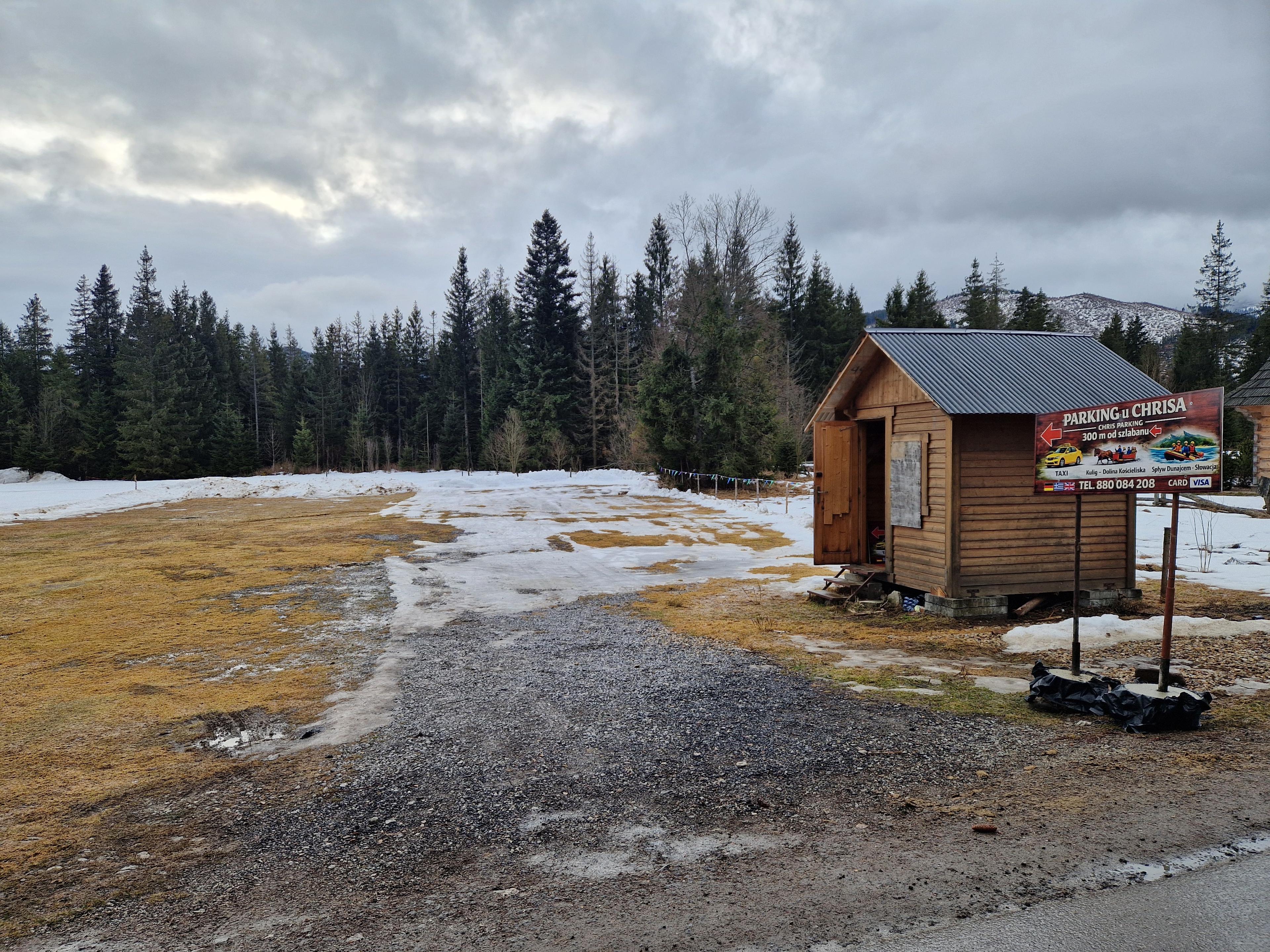 Parking - Dolina Chochołowska - U CHRISA