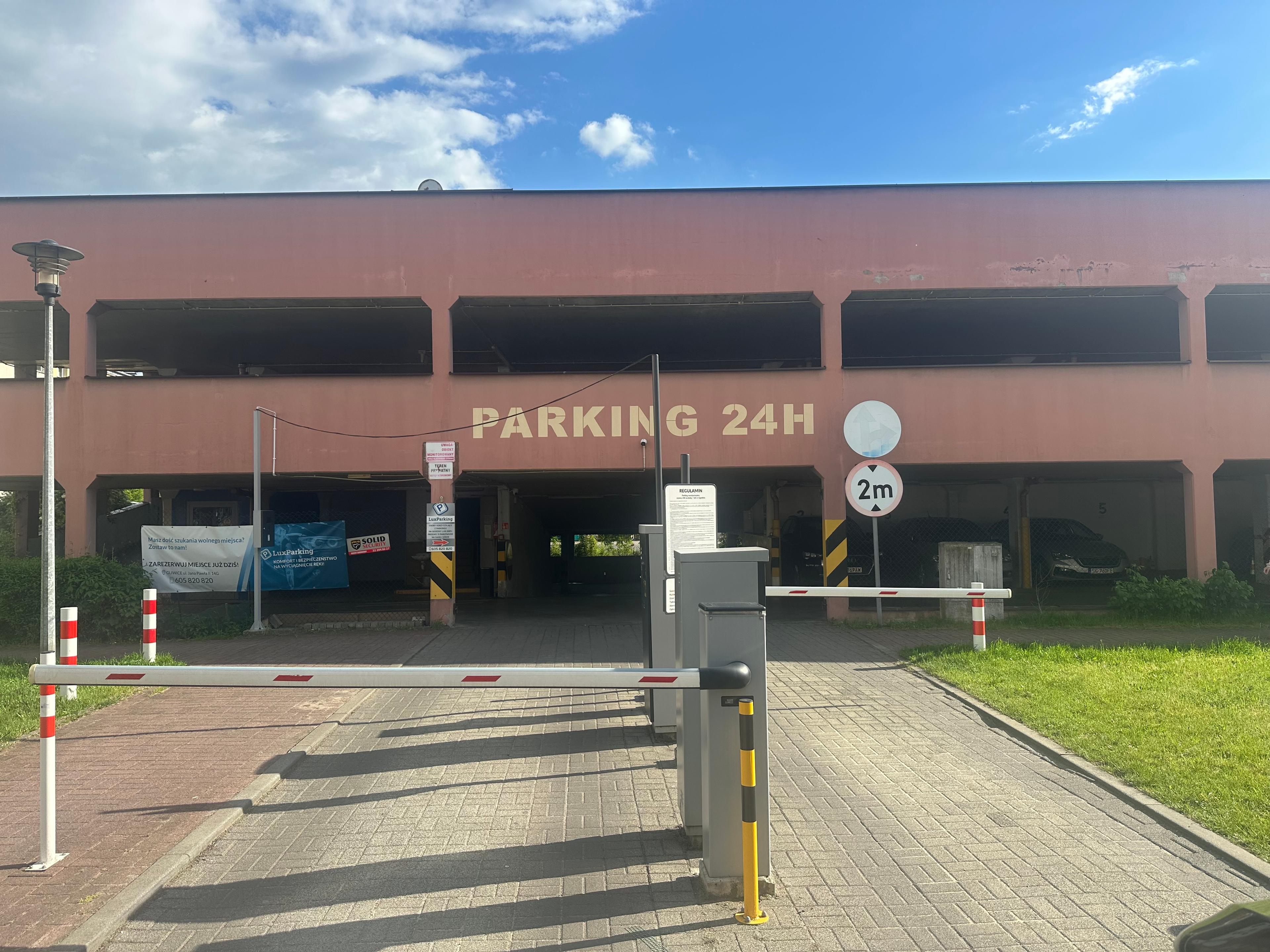 Parking - Parking Centrum Gliwic - Rynek LuxParking