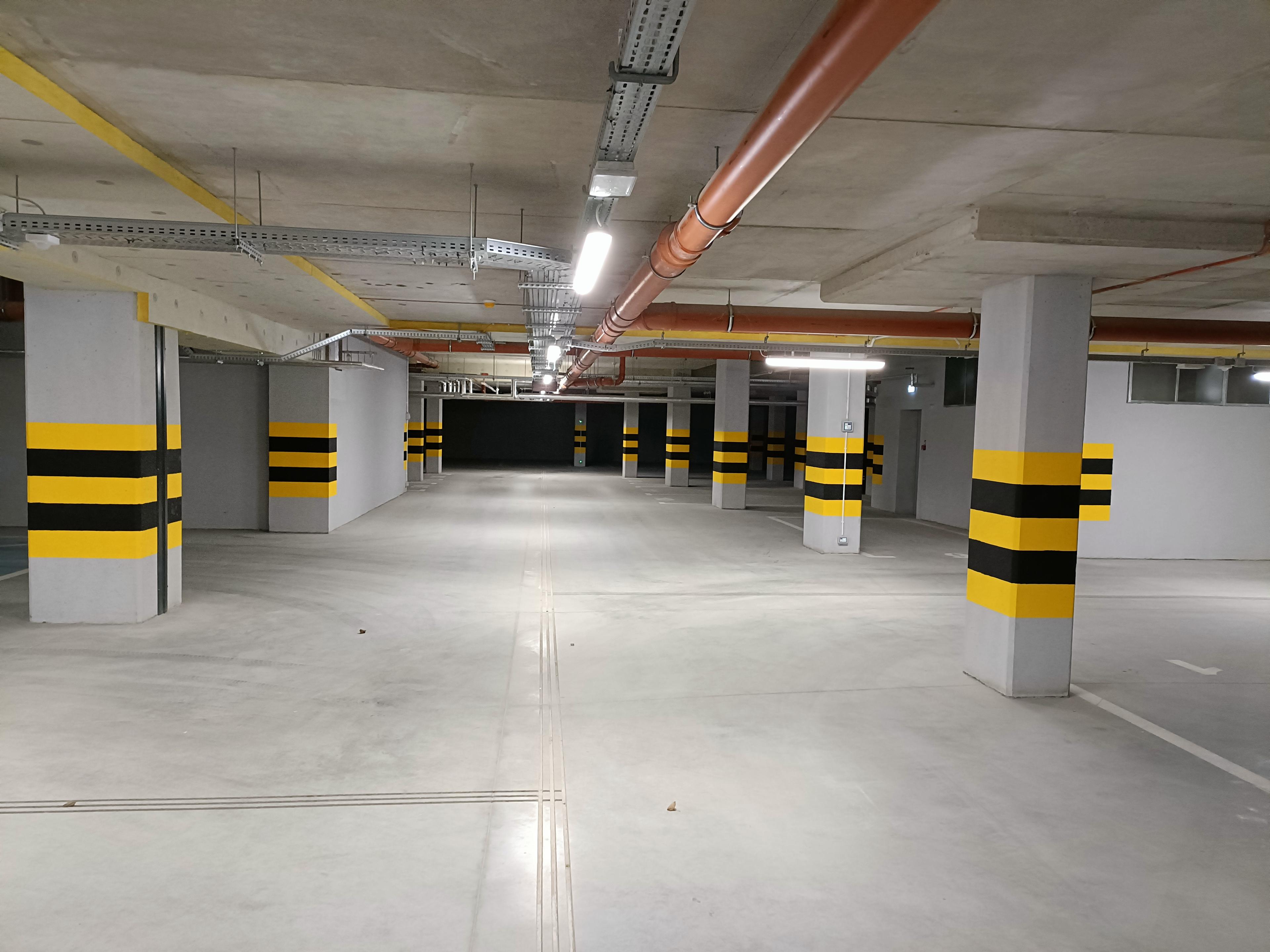 Parking - Wrocław Centrum Madalińskiego 17 / PKP 