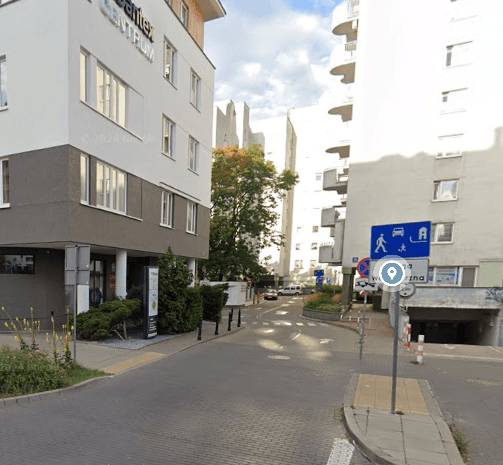 Parking - Warszawa Centrum Plocka 15