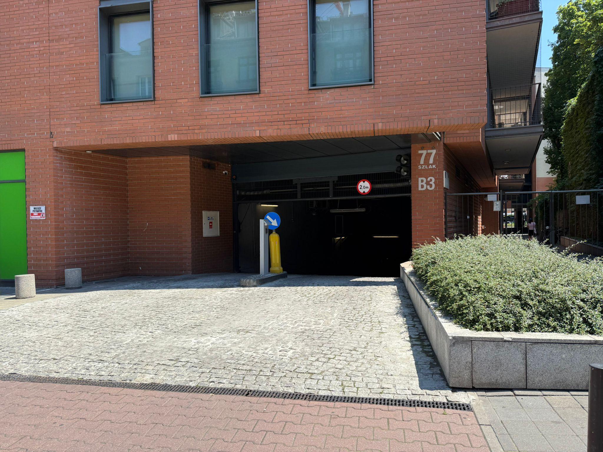 Parking -  Kraków Centrum obok Dworzec Główny PKP 