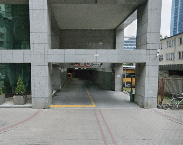 Parking - Warszawa Centrum Łucka 15 