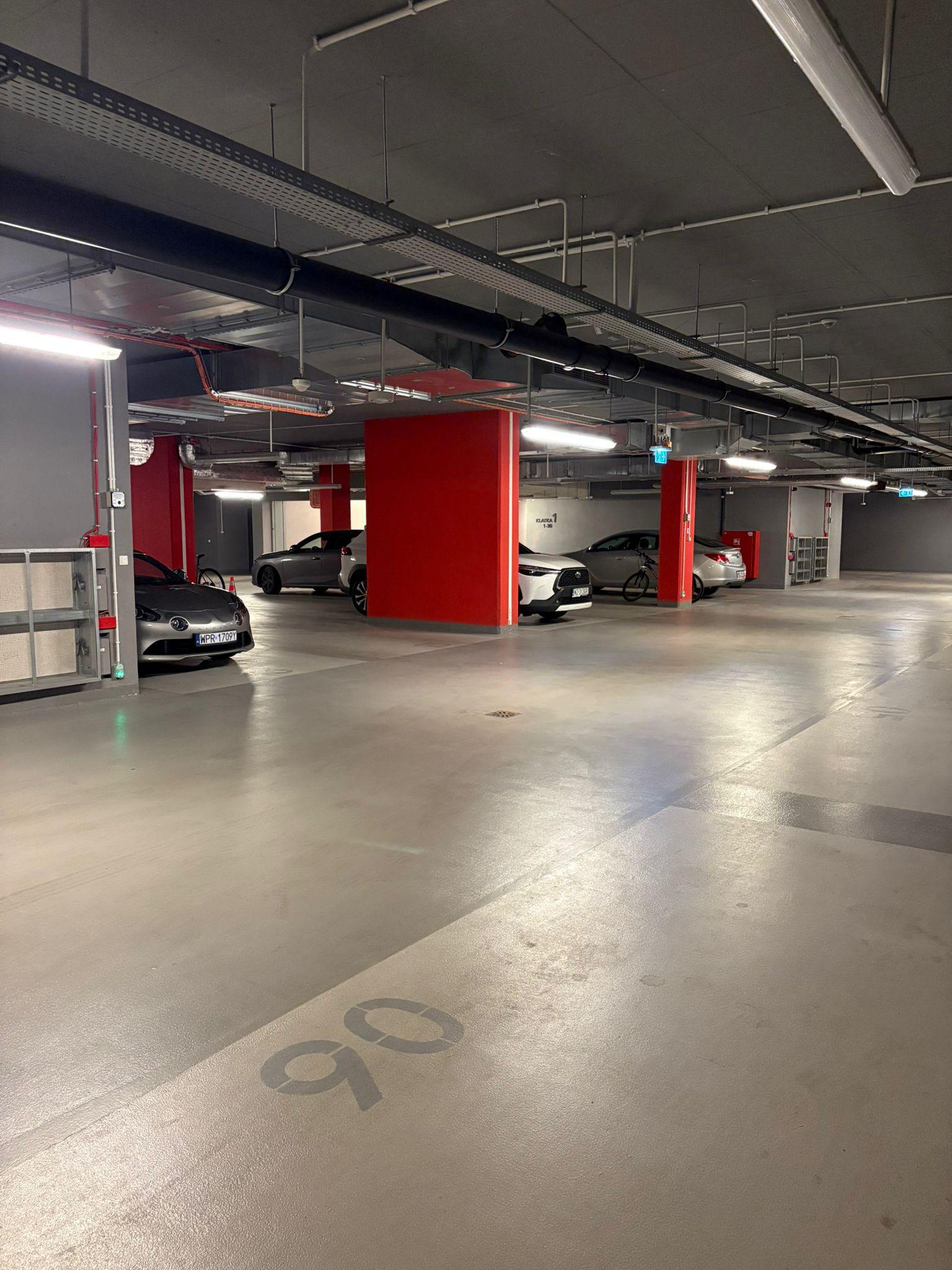 Parking - Warszawa Centrum ul. Kolejowa 47B