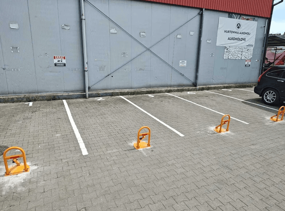 Parking - Wrocław Tęczowa 84 A - Stare Miasto 