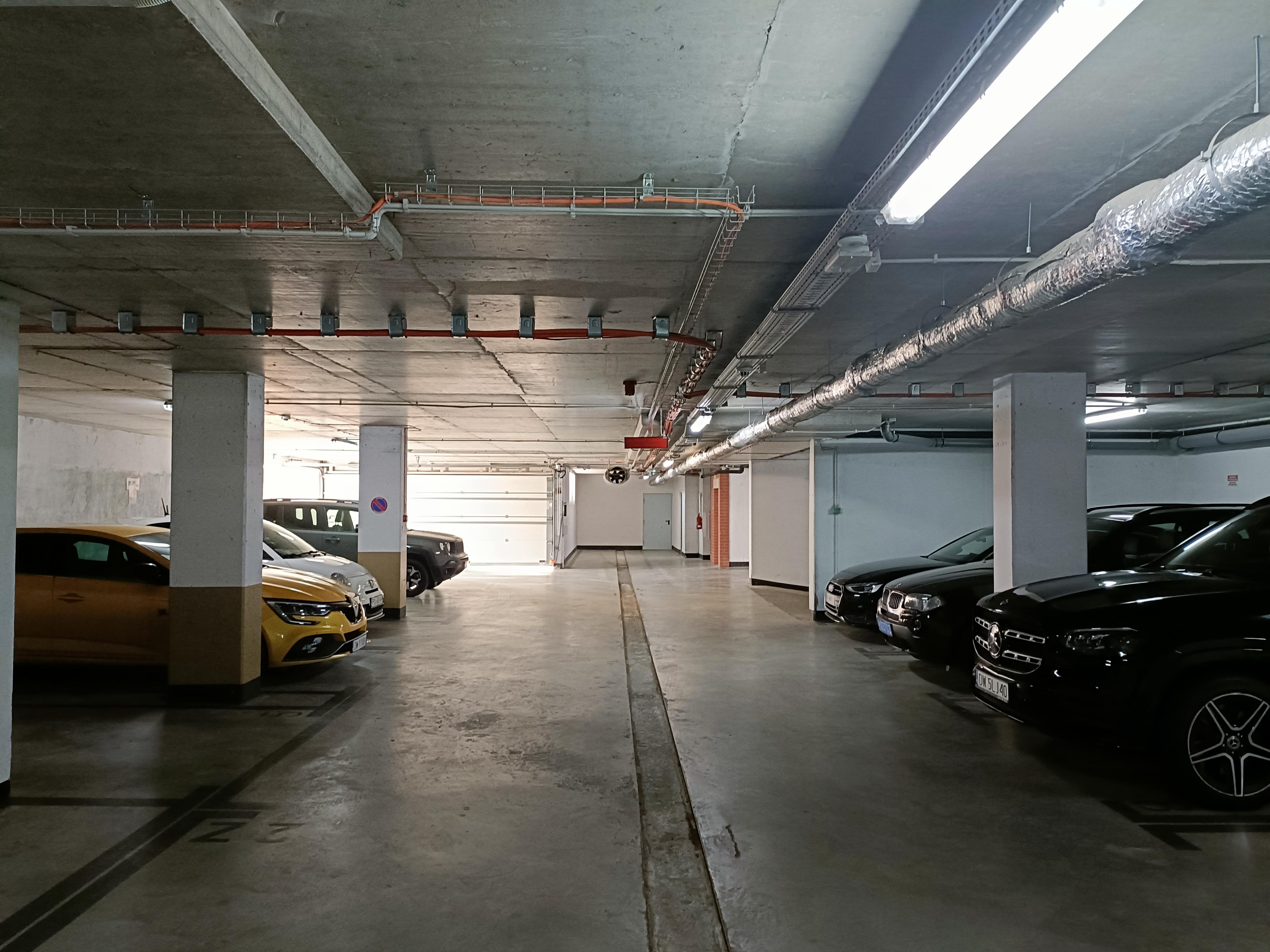 Parking - Centrum obok Rynku i Starego Miasta we Wrocławiu