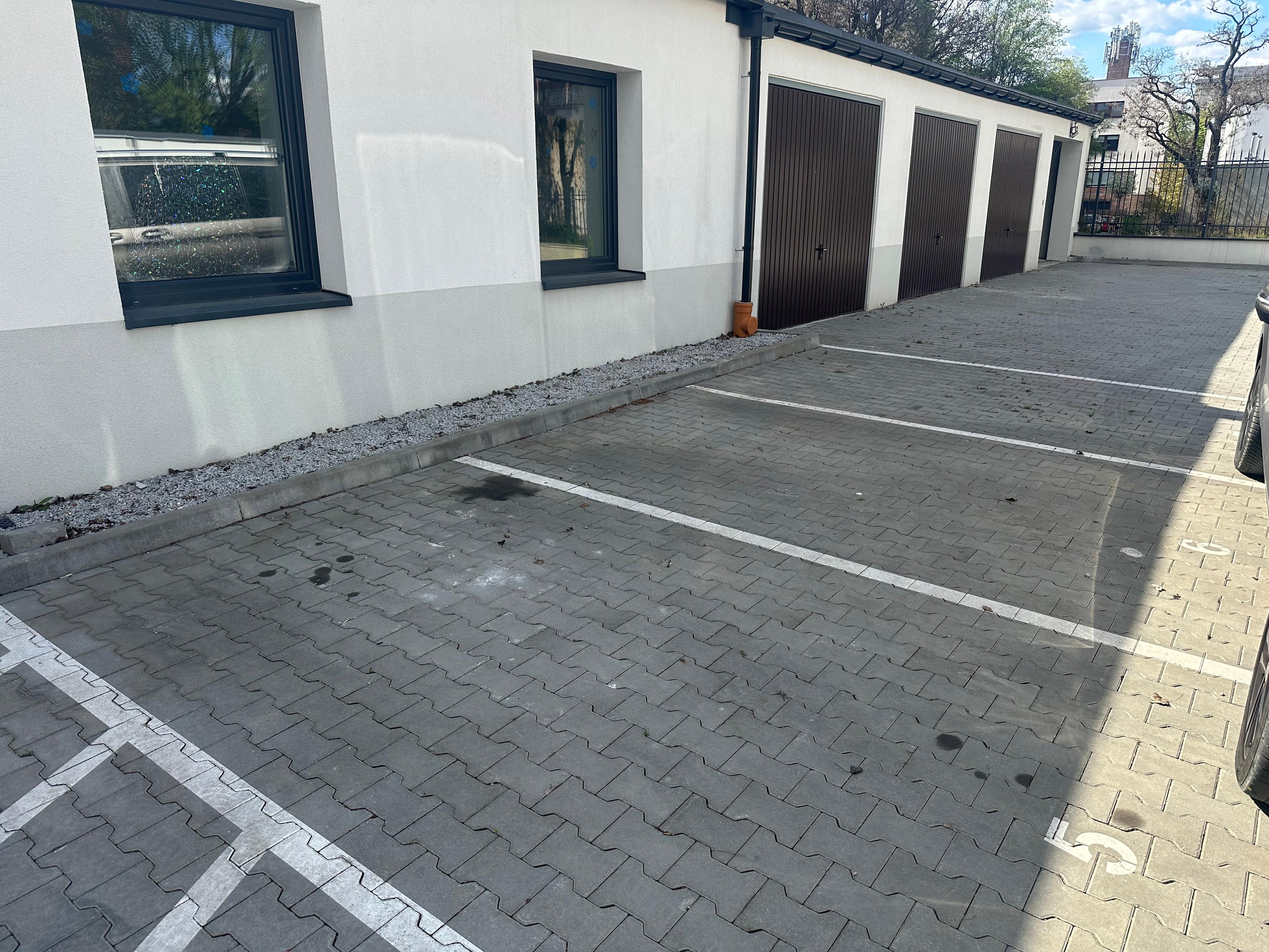 Parking - Łódz Centrum -  ul. Kopernika 41